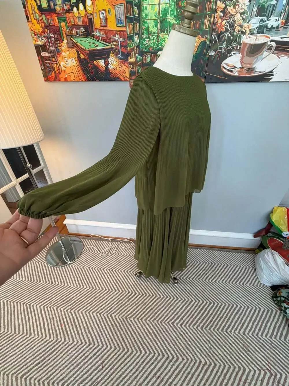 Aritzia Wilfred Olive Green Chiffon Pleated Blouse and Skirt Set size M